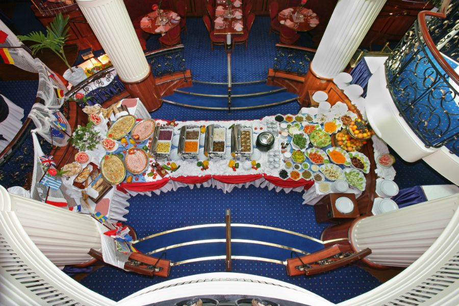 Royal Clipper - Dining