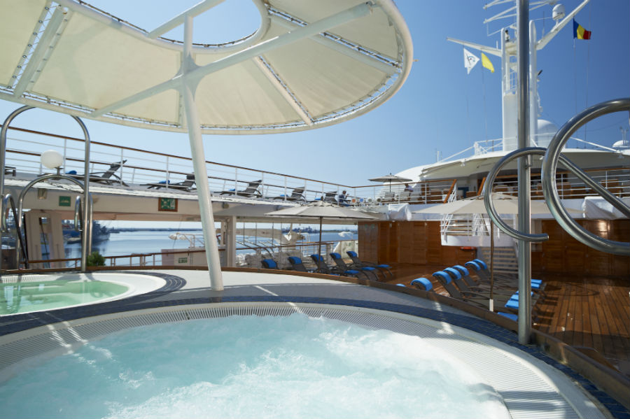 Windstar Cruises - Hot Tub